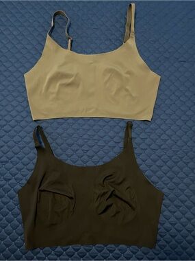 Seamless Scoop Neck Bralette Tank - Black and Beige